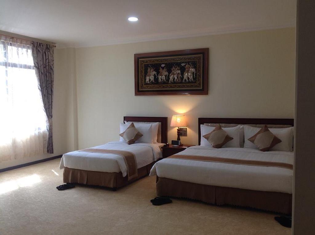 Victoria Palace Hotel Mandalay Esterno foto
